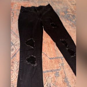 KanCan Black Distressed Jeans, size 29